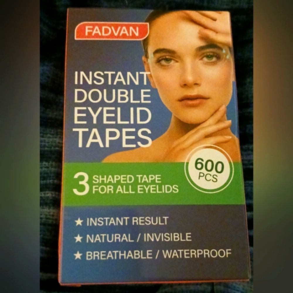 Eyelid tape nib